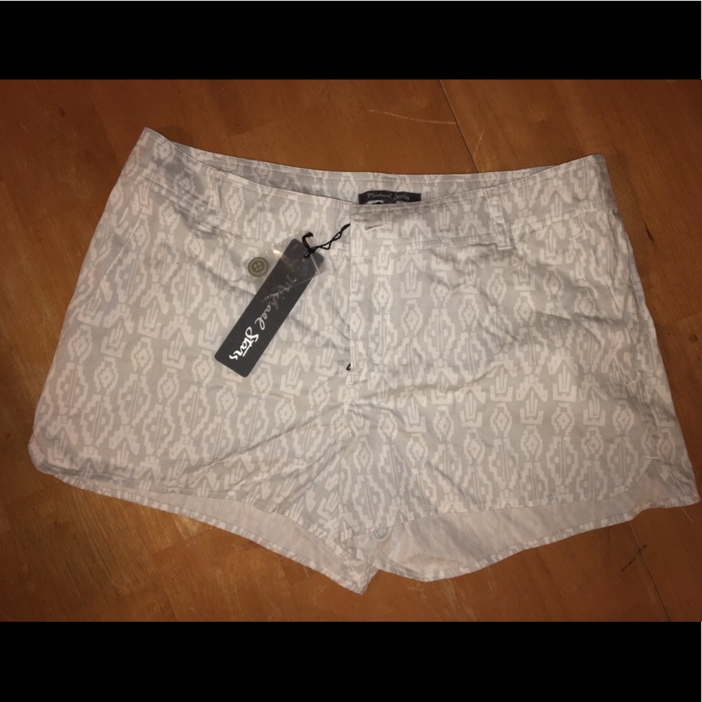 Adorable Michael stars shorts, new with tags!